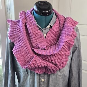 NEW YORK & COMPANY PURPLE MAUVE LONG RUFFLE SCARF WOMEN OS BALLETCORE FAIRYCORE